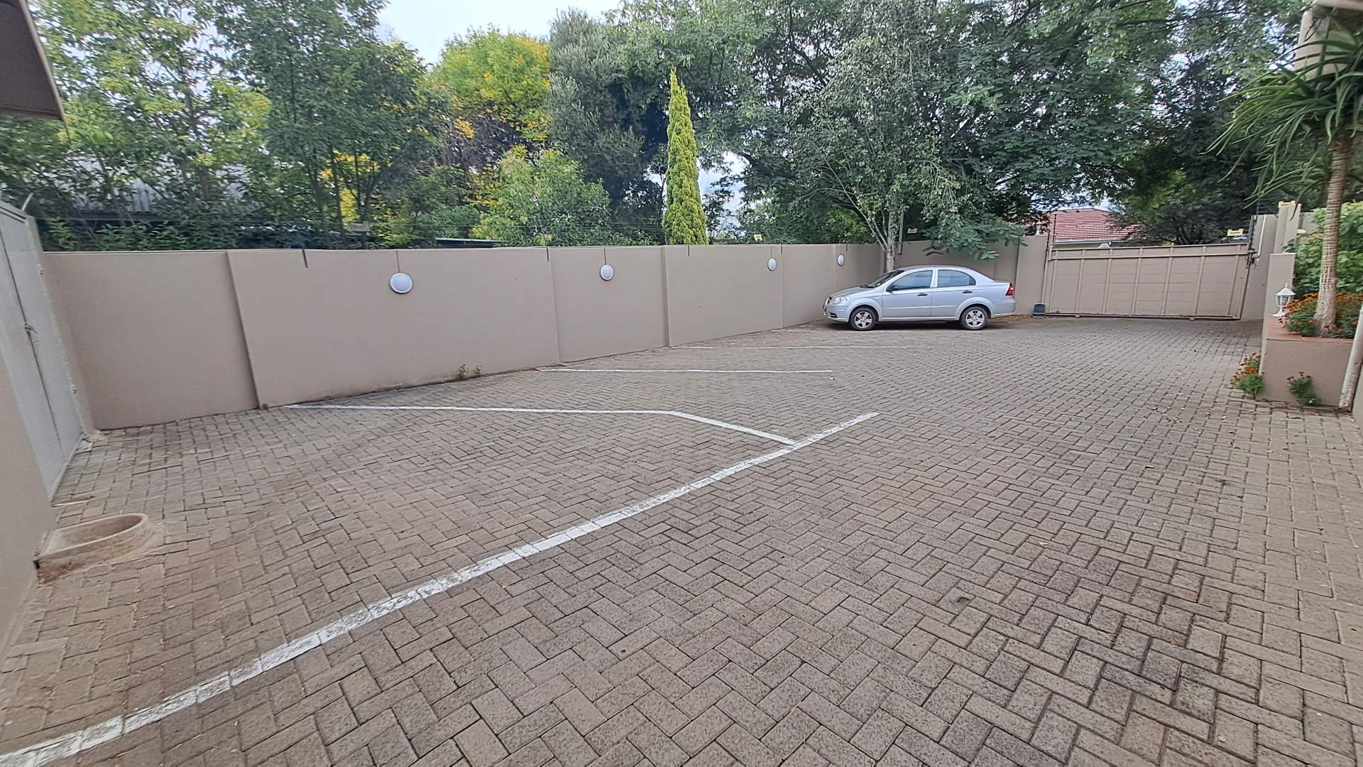 10 Bedroom Property for Sale in Dan Pienaar Free State